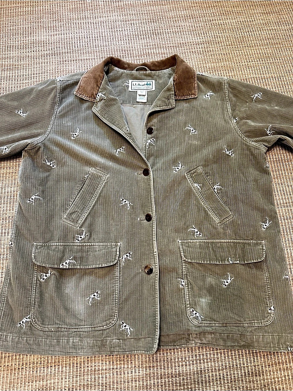 90’s L.L.Bean Vintage Embroidered Pointer Dog Corduroy Chore Jacket - Size 3X